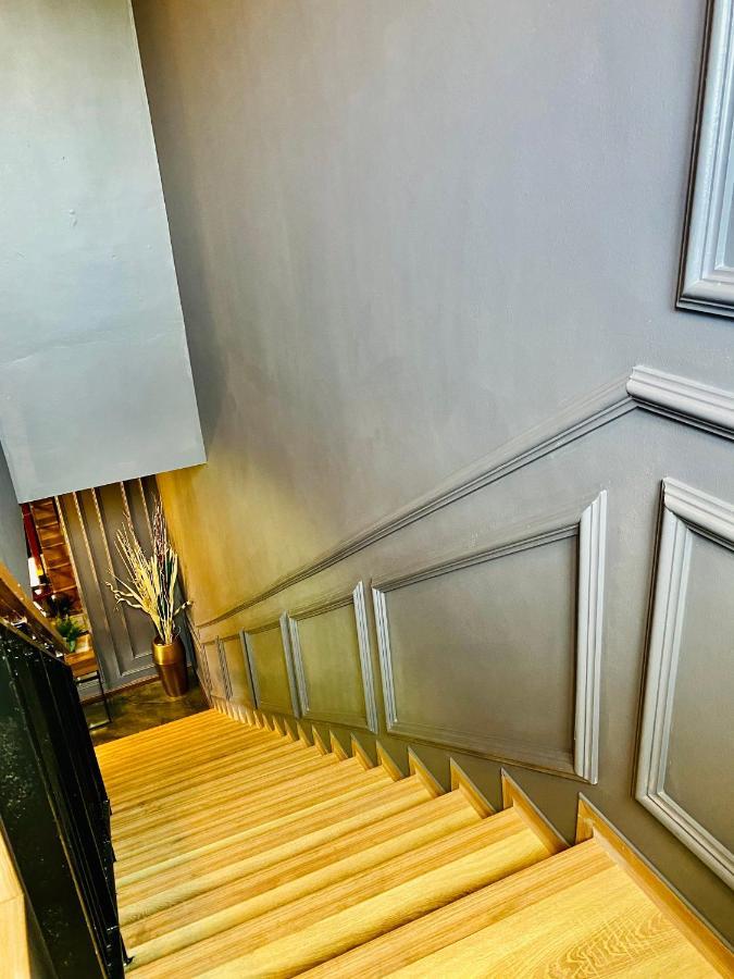 Faizal Madhi Homestay Кучинг Экстерьер фото