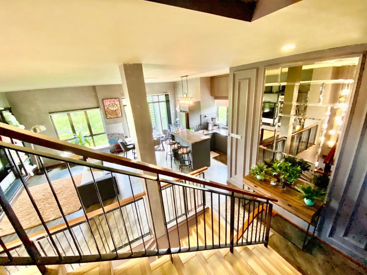 Faizal Madhi Homestay Кучинг Экстерьер фото